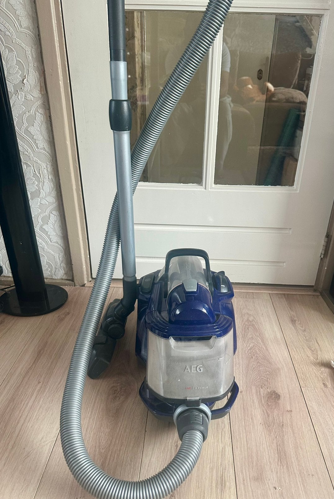 Te Koop, AEG LX7-2 Zakloze stofzuiger super krachtig, Ophalen of Verzenden, Zo goed als nieuw