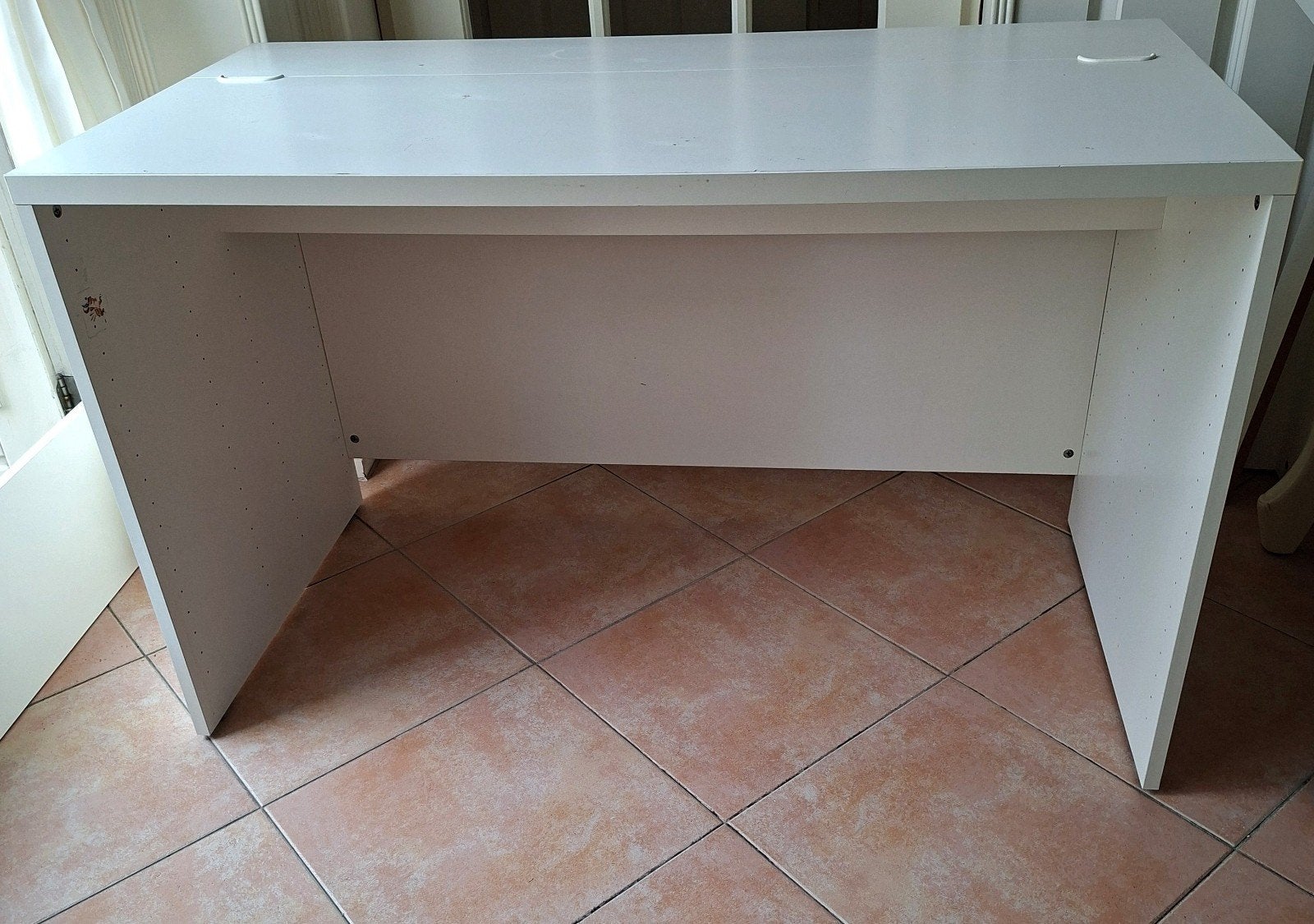Ikea Besta bureau 120 x 60 cm zie omschrijving, Huis en Inrichting, Bureaus, Ophalen, Gebruikt, 120 cm, IKEA
