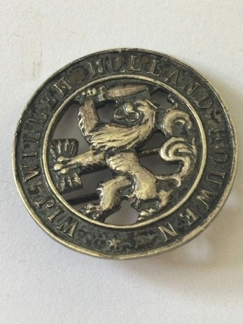 Nederlands mobilisatiespeldje uit circa 1939-1940., Ophalen of Verzenden, Overige soorten, Nederland, Embleem of Badge