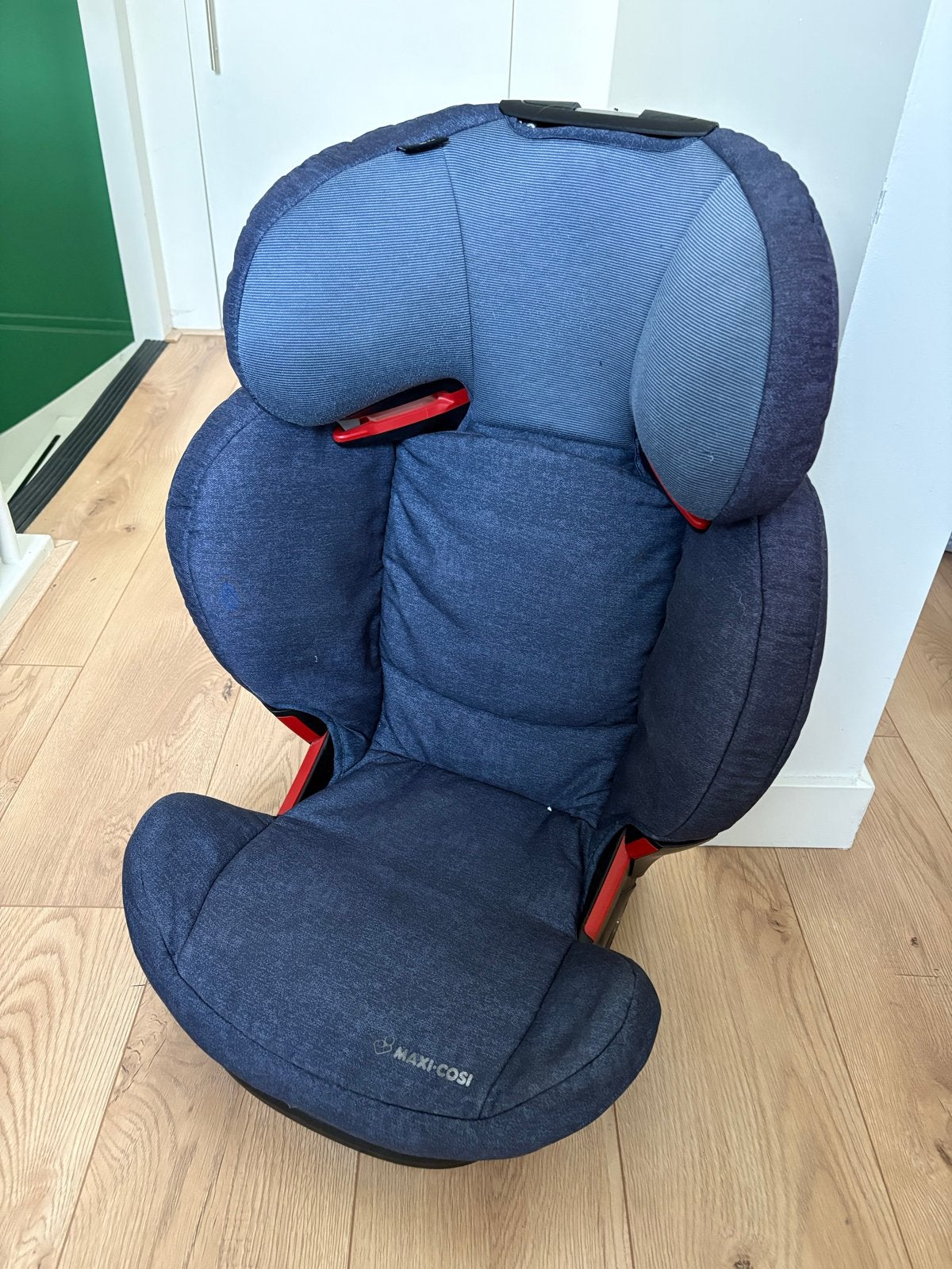 Maxi-Cosi RodiFix Nomadblauw Easyfix autostoel, Ophalen, Gebruikt, 15 t/m 36 kg, Verstelbare rugleuning