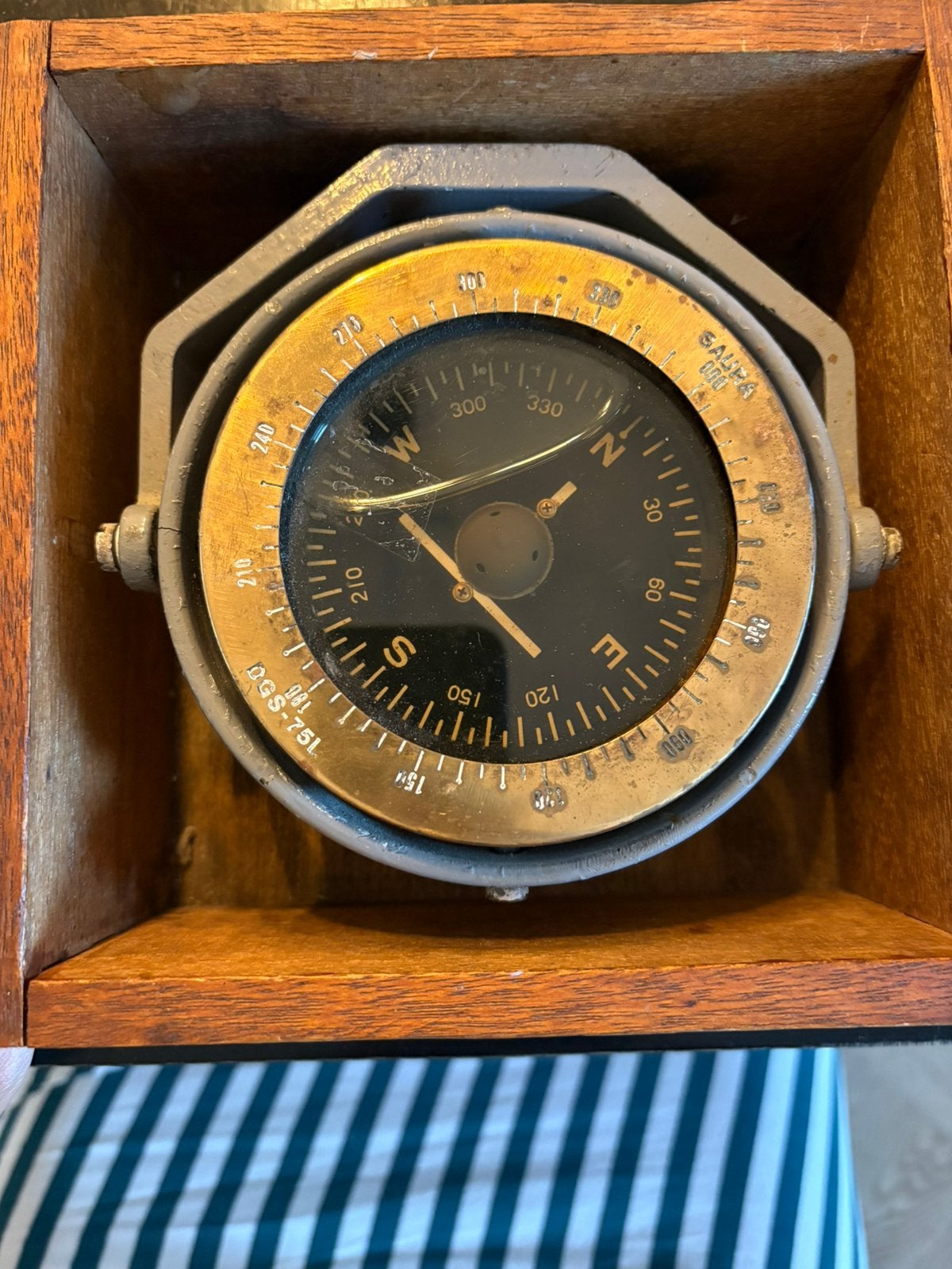 SAURA DGS-75L Scheepskompas in originele kist nautisch, Verzenden, Gebruikt