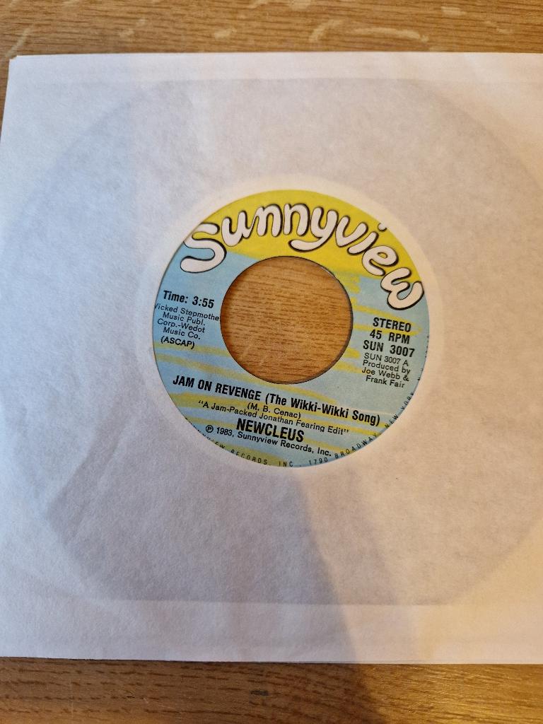 Newcleus – Jam On Revenge 7", Maxi-single, Ophalen of Verzenden, Zo goed als nieuw, Pop