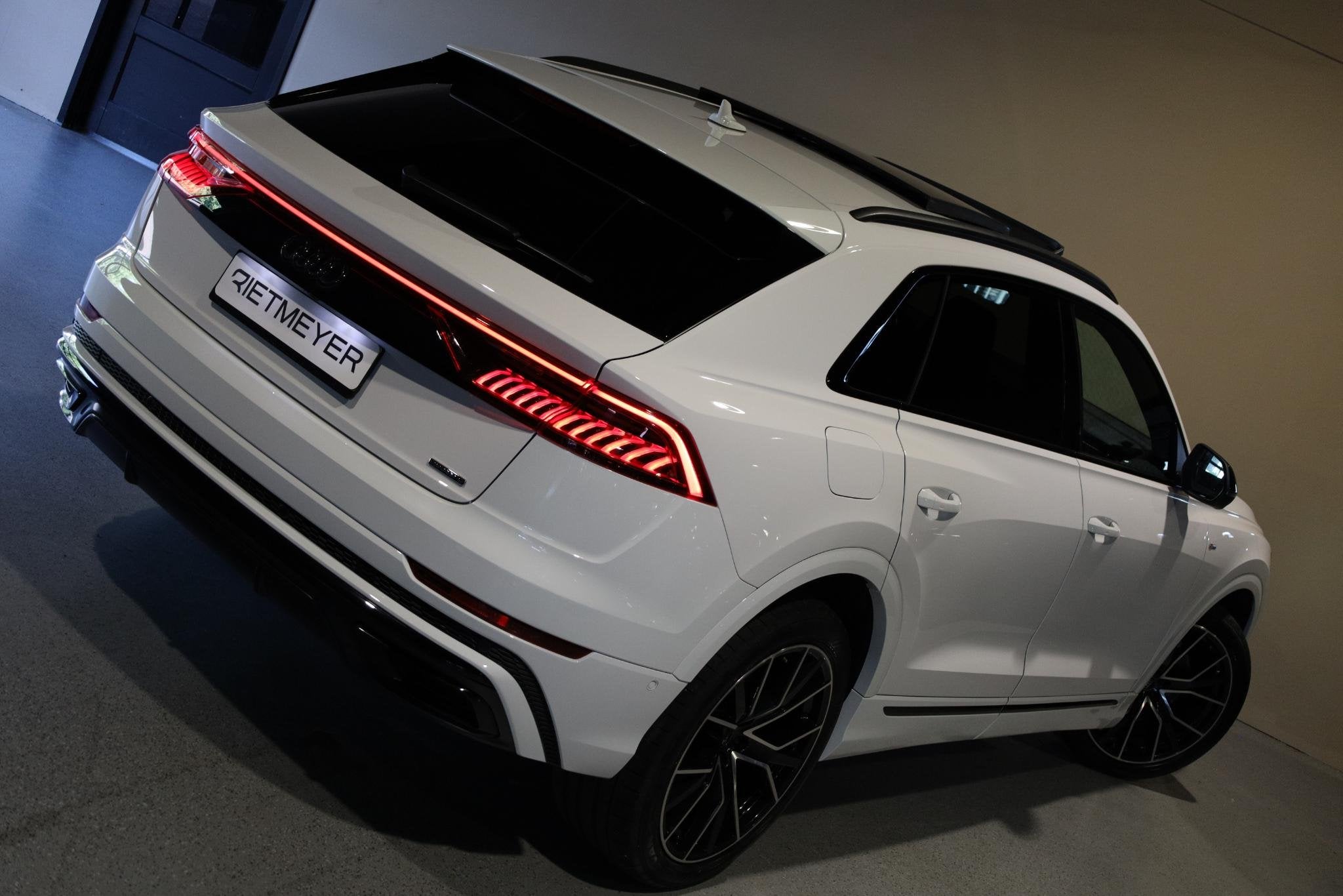 Audi Q8 60 TFSI e quattro Pro Line S Competition |RS Zetels, Auto's, Automaat, 12 maanden, Gebruikt, 2995 cc