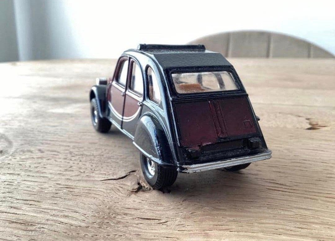 Corgi Citroën 2CV6 – schaal 1:36, Hobby en Vrije tijd, Ophalen of Verzenden, Zo goed als nieuw, Auto, Corgi