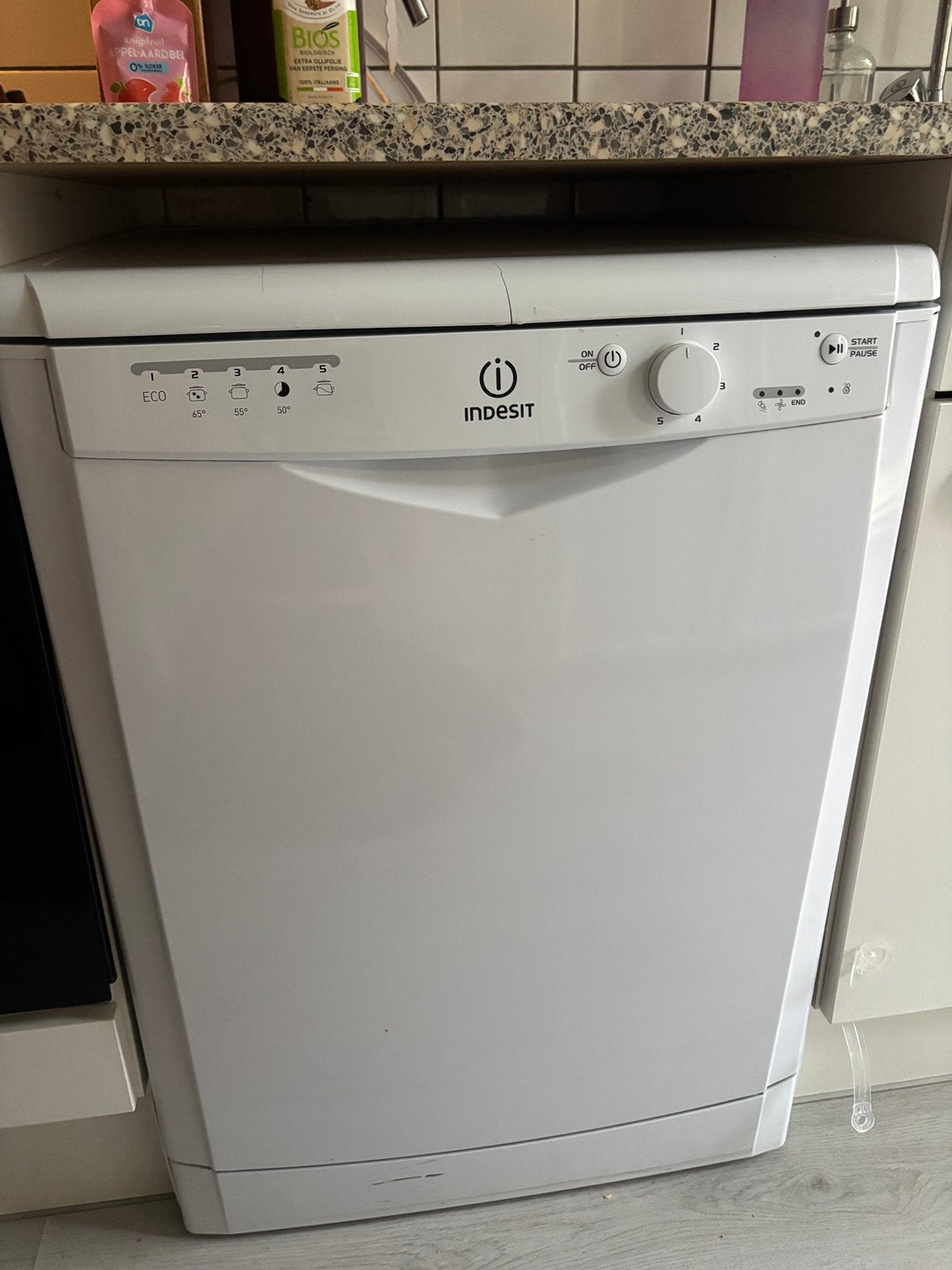 Vaatwasser wit indesit - ophalen 23 okt, Ophalen, Gebruikt, Vrijstaand, 85 tot 90 cm