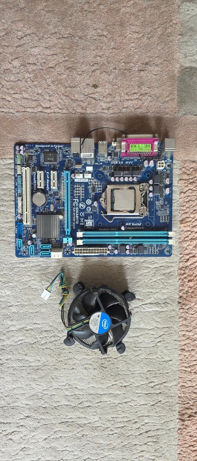 Gigabyte GA-B75M-D3V Moederbord + Intel Pentium G860, Computers en Software, Processors, LGA1155, Gebruikt, Intel Pentium G860
