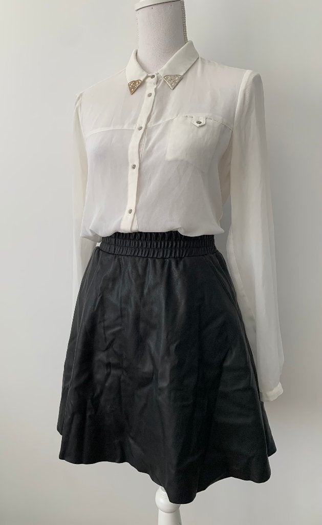 Superstar blouse met zwarte leren Rok maat M!, Kleding | Dames, Rokken, Maat 38/40 (M), Overige kleuren, Verzenden, Zo goed als nieuw