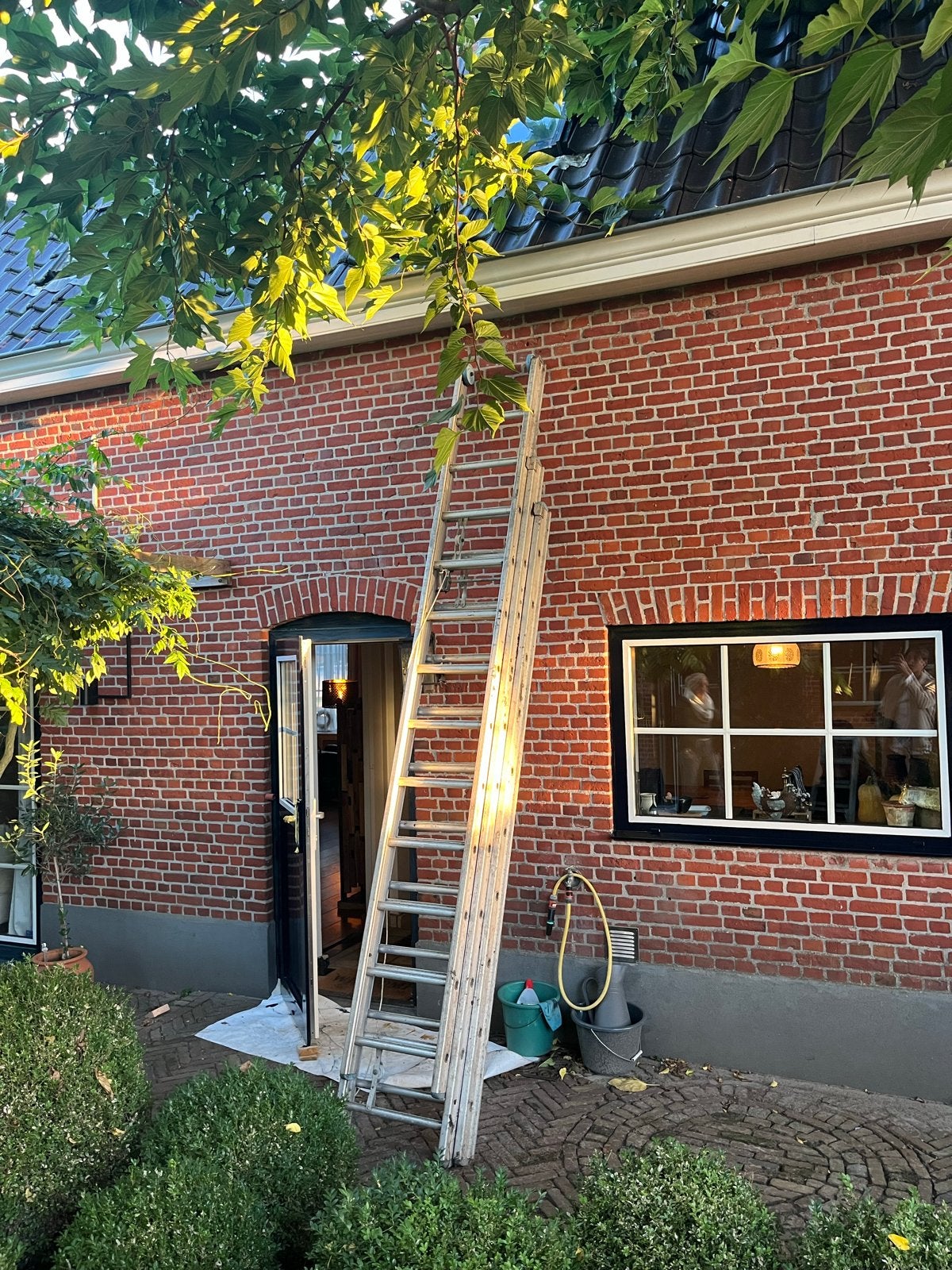 Robuuste 3-delige trap, 9 meter, 12 treden, Ophalen, Gebruikt, Ladder, Opvouwbaar of Inschuifbaar