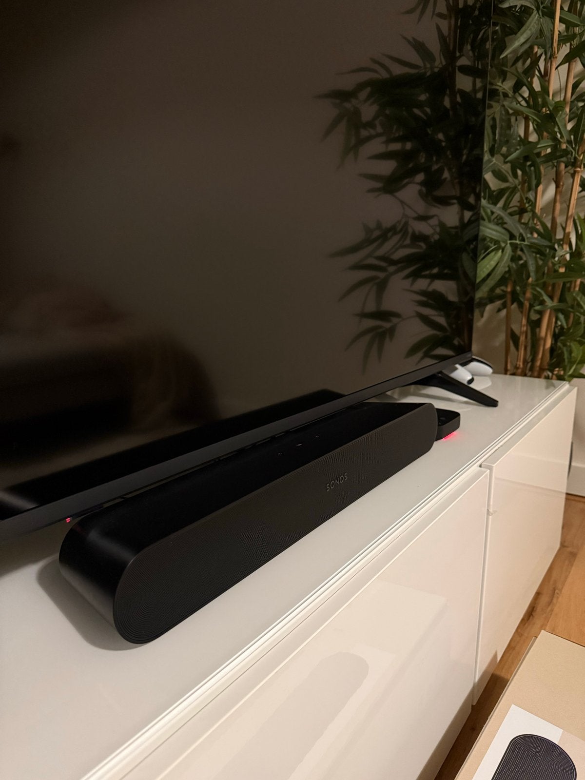 Foto 3 van Sonos Ray Soundbar - Zo goed als nieuw