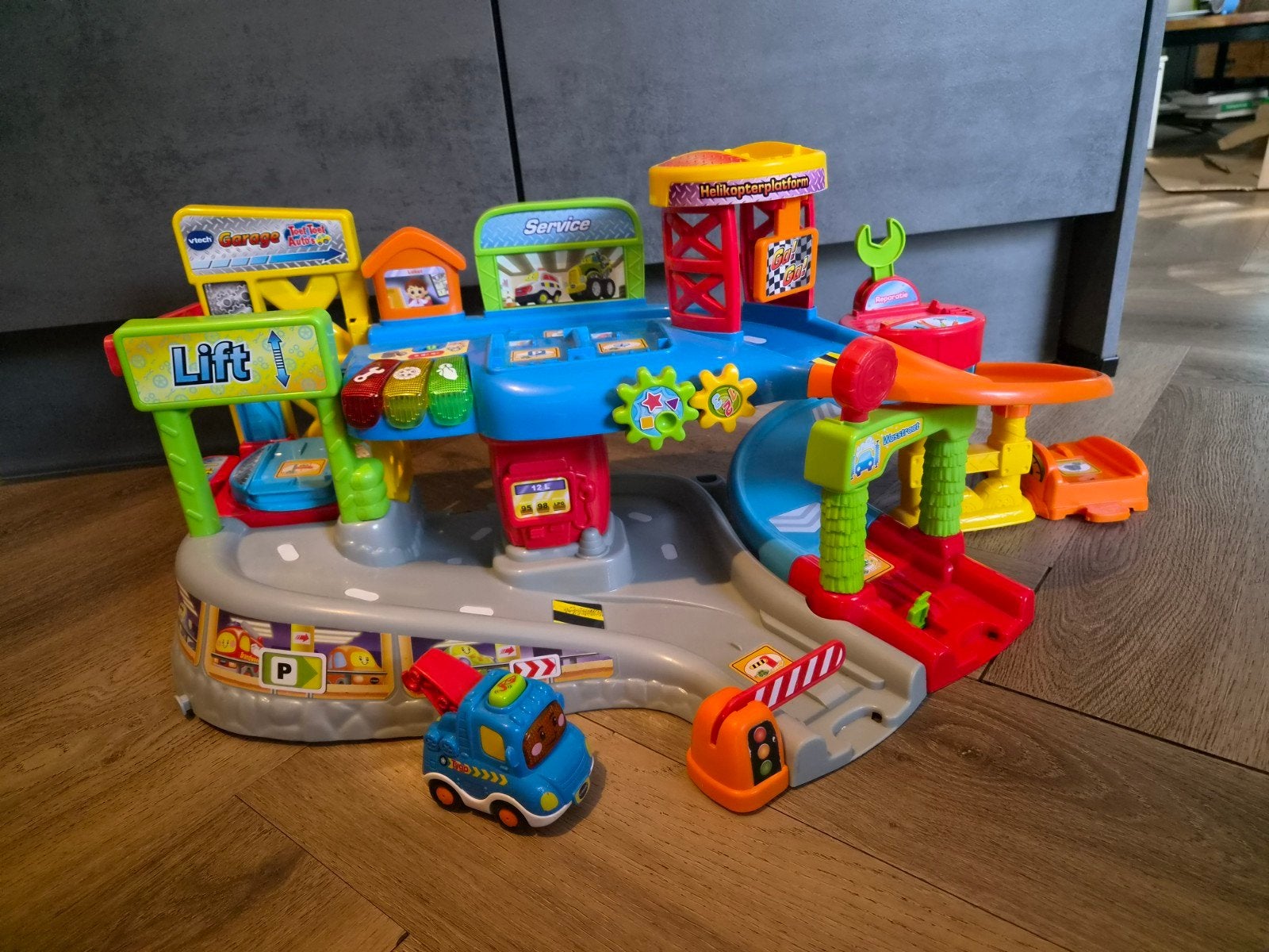 toet toet auto's garage, Kinderen en Baby's, Speelgoed | Vtech, Ophalen, 2 tot 4 jaar