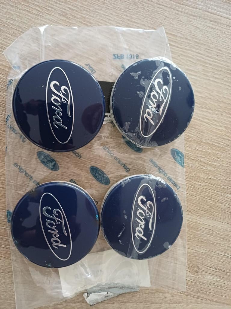 Set van 4 Ford wieldoppen - Nieuw in verpakking, Auto diversen, Wieldoppen, Ophalen, Nieuw
