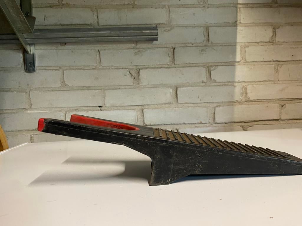 Laarzenknecht, Ophalen, Gebruikt