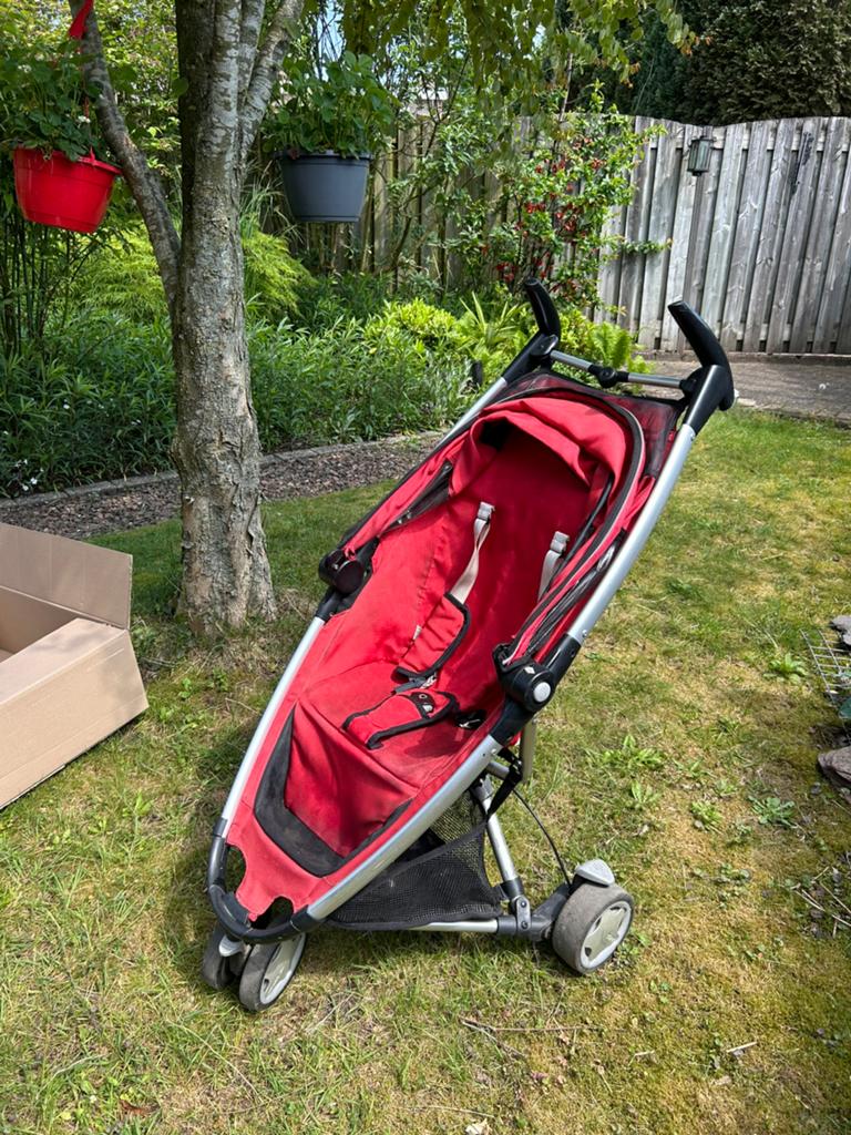 Quinny buggy zapp - rood (2014), Kinderen en Baby's, Buggy's, Ophalen, Gebruikt, Quinny, Zonnekap