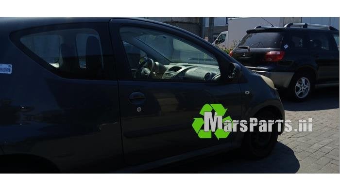 Portier 2Deurs rechts van een Citroen C1, Gebruikt, Deur, -, Ophalen of Verzenden