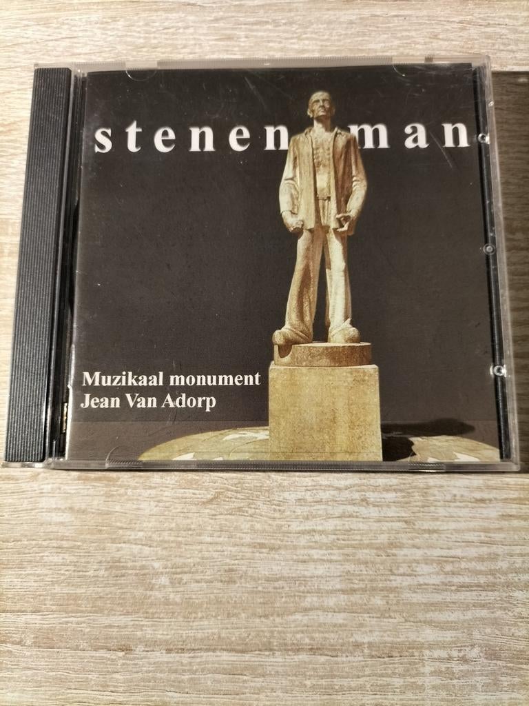 Jean van Adorp - stenen man muzikaal monument, Ophalen of Verzenden