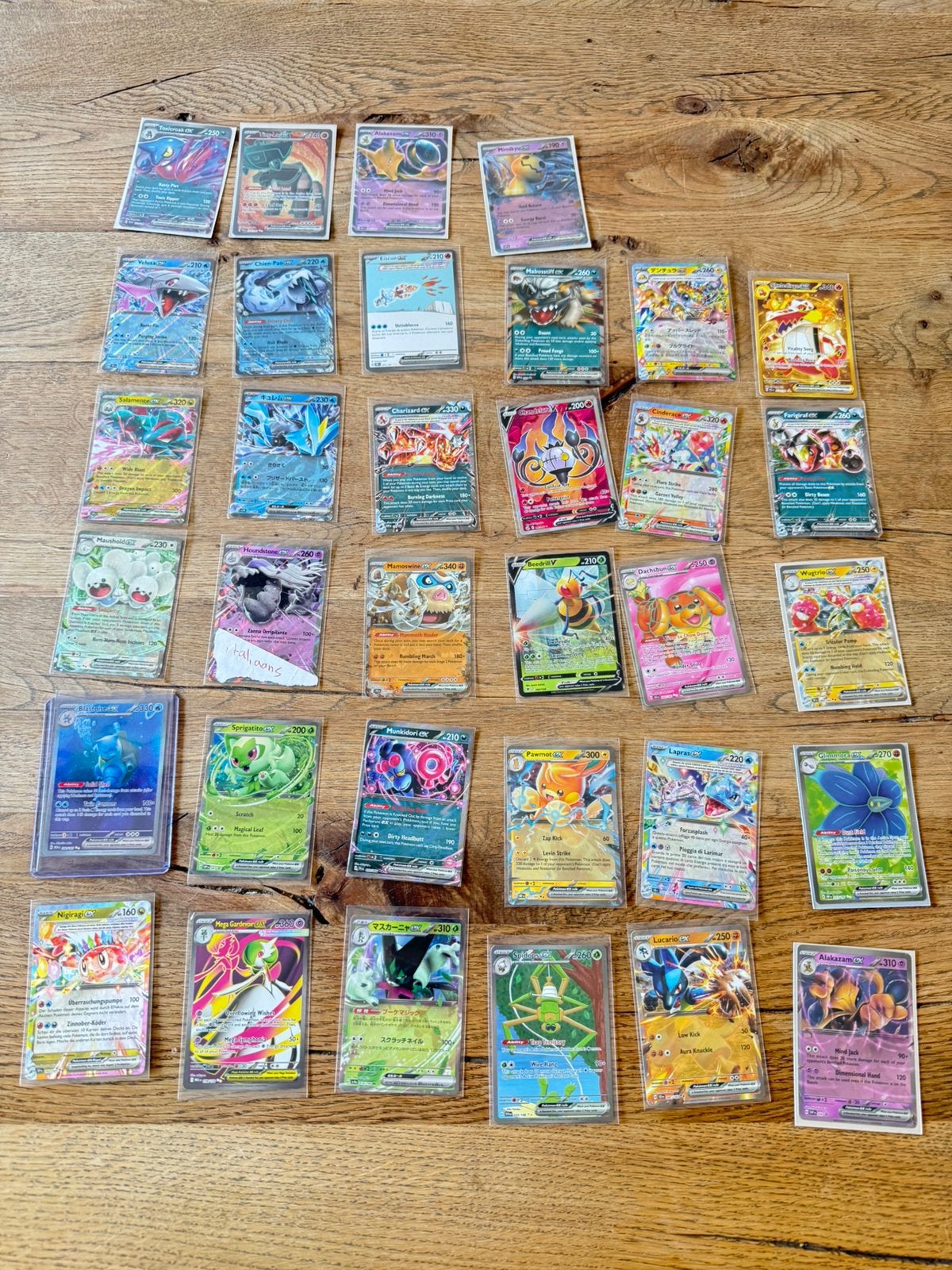 Grote collectie Pokémon kaarten (1800+) - verschillende sets, Ophalen of Verzenden, Gebruikt, Meerdere kaarten