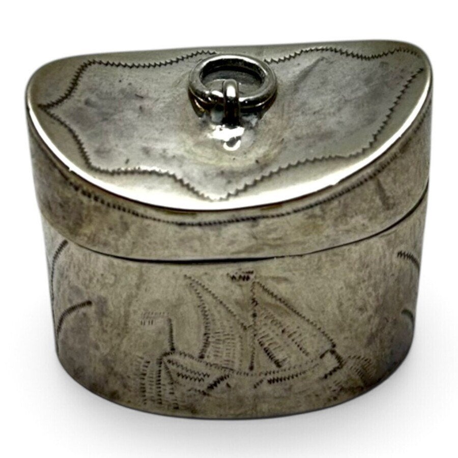 Zilveren lodereindoosje gegraveerd met zeilschip, ca. 1800, Ophalen of Verzenden
