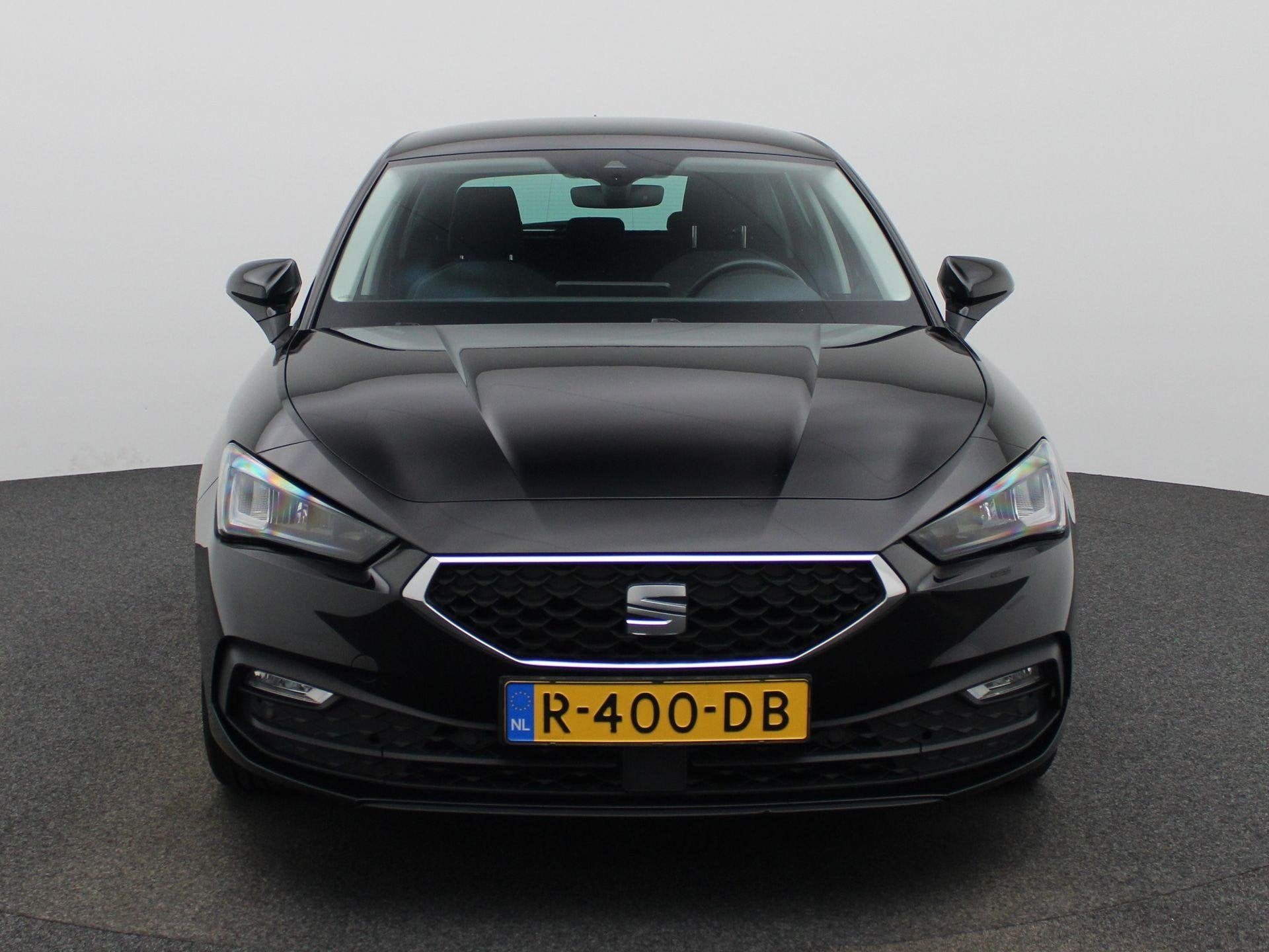 SEAT Leon 1.0 TSI Style Business Intense 110 PK | LED Koplam, Stof, Gebruikt, Leon, Zwart
