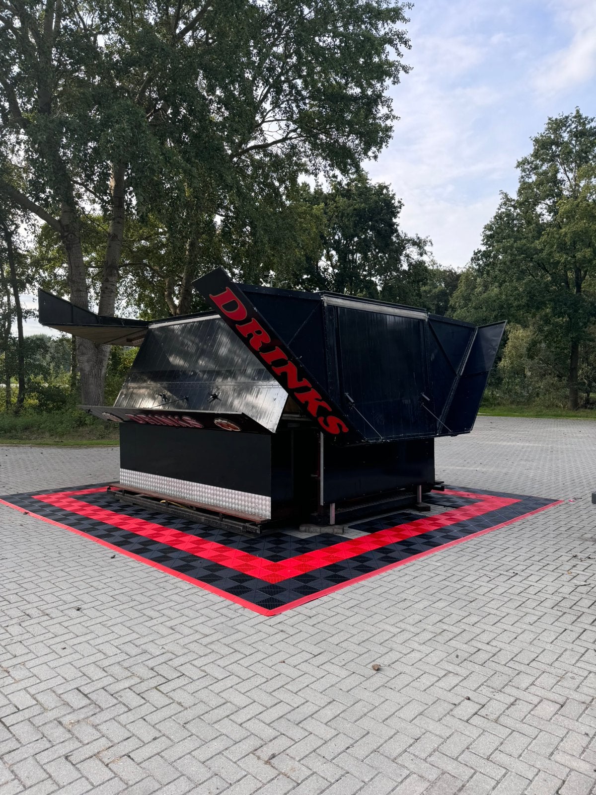 Ribdeck kunststof tegels / vloer. Foodtruck verkoopwagen, Ophalen, Zo goed als nieuw