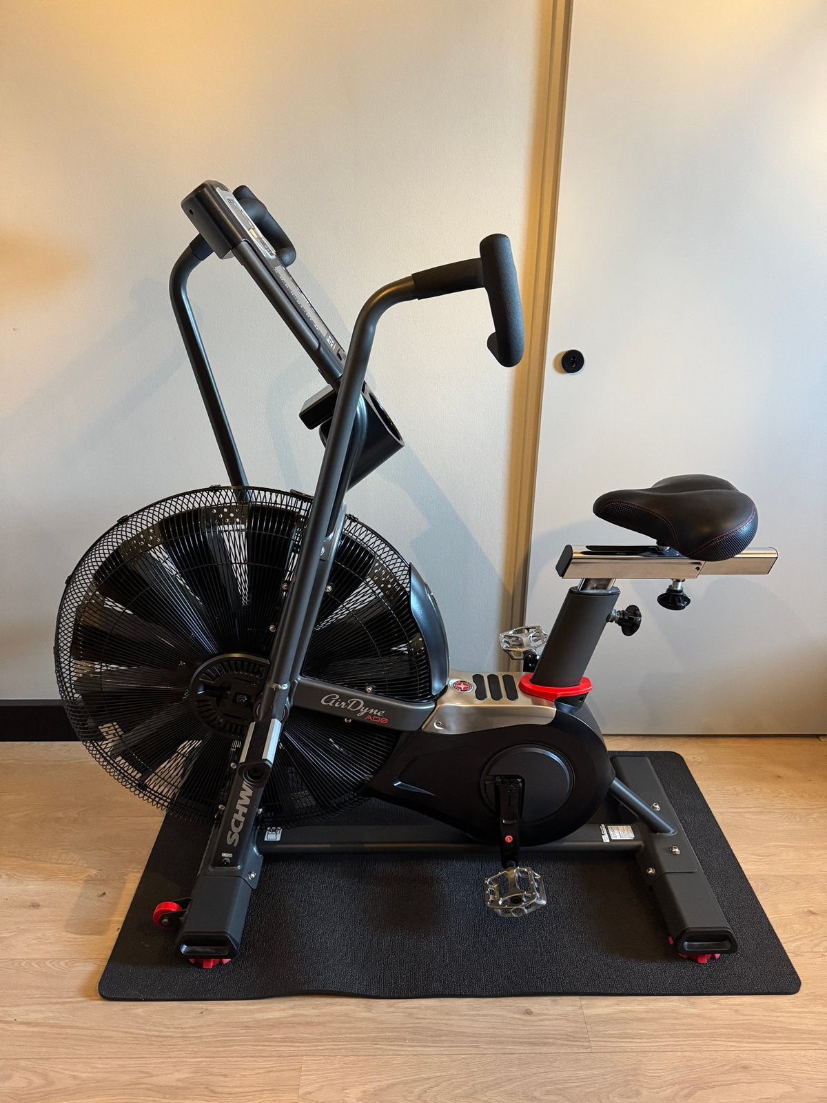 Schwinn Airdyne AD8 Airbike CrossFit/HIIT airbike, Sport en Fitness, Fitnessapparatuur, Ophalen of Verzenden, Zo goed als nieuw