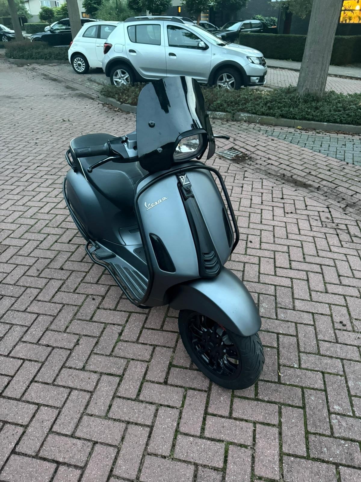 Nette Vespa Sprint IGET 2018 Mat Grijs, Fietsen en Brommers, Scooters | Vespa, Maximaal 45 km/u, Vespa S, Ophalen of Verzenden