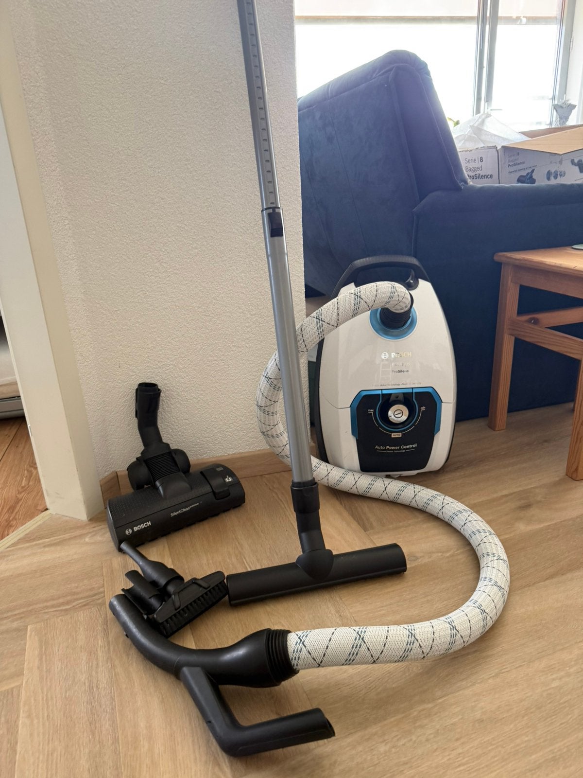 Bosch Pro Silence Serie 8, Witgoed en Apparatuur, Stofzuigers, Bosch, Zo goed als nieuw, Sledestofzuiger, Stille werking