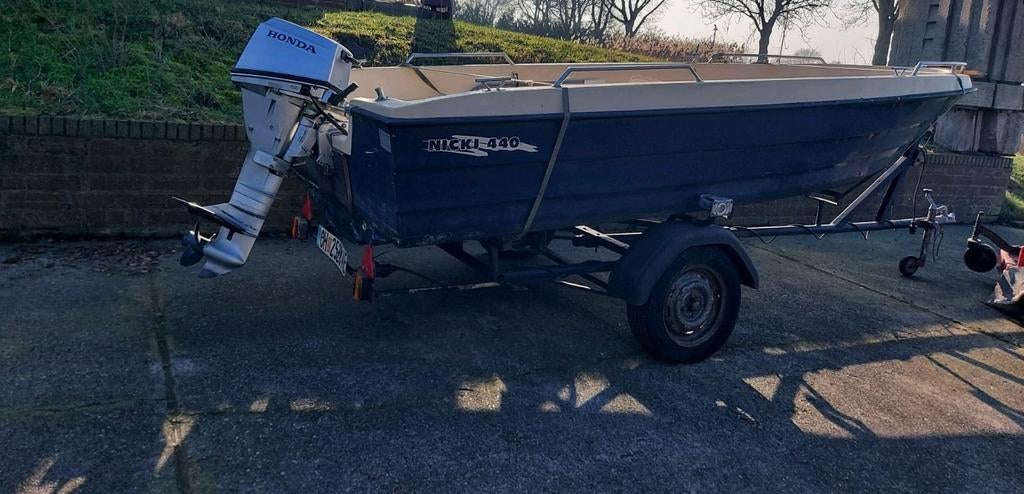 Boot Nicki 440 met Honda 15 pk buitenboordmotor, Watersport en Boten, Motorboten en Motorjachten, Ophalen, 10 tot 30 pk, Gebruikt