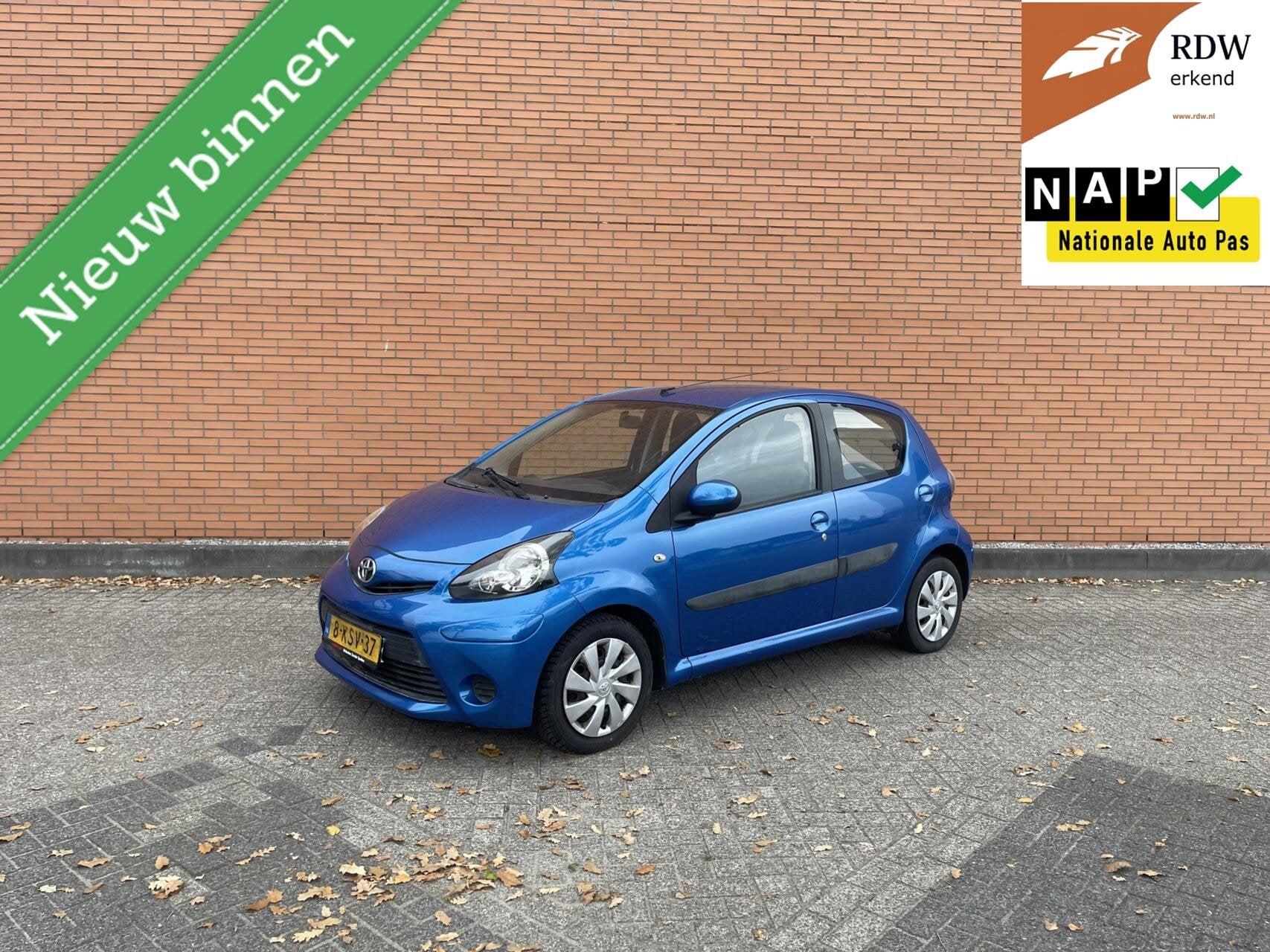 Toyota Aygo 1.0 VVT-i Aspiration 2013 149DKM | NAP | AIRCO |, Auto's, Voorwielaandrijving, Euro 5, Elektrische ramen, Gebruikt