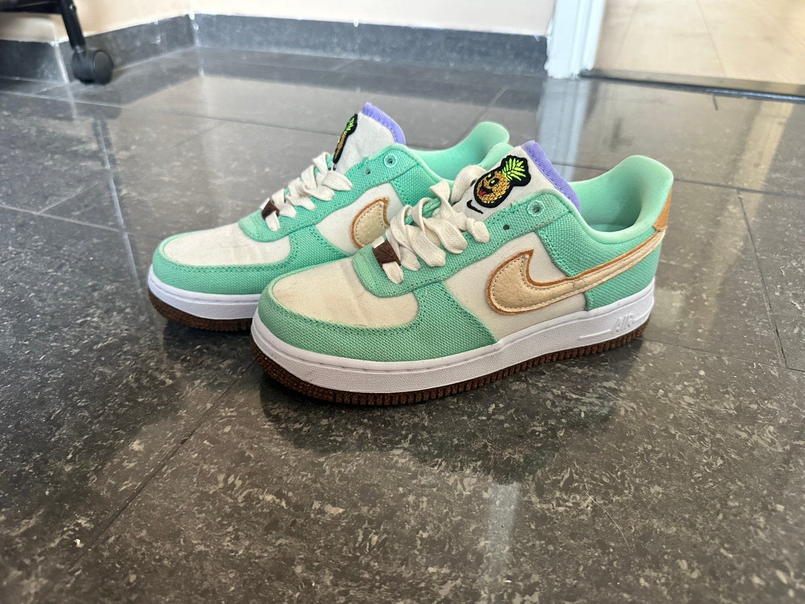 Nike air force, Overige kleuren, Ophalen of Verzenden, Sneakers of Gympen, Zo goed als nieuw