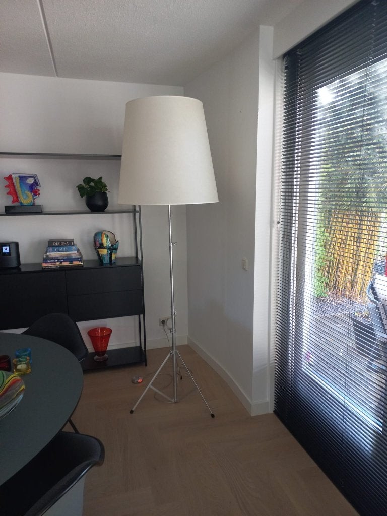 staande lamp van Pallucco _Gilda  Italia, Ophalen, 200 cm of meer, Zo goed als nieuw, Metaal