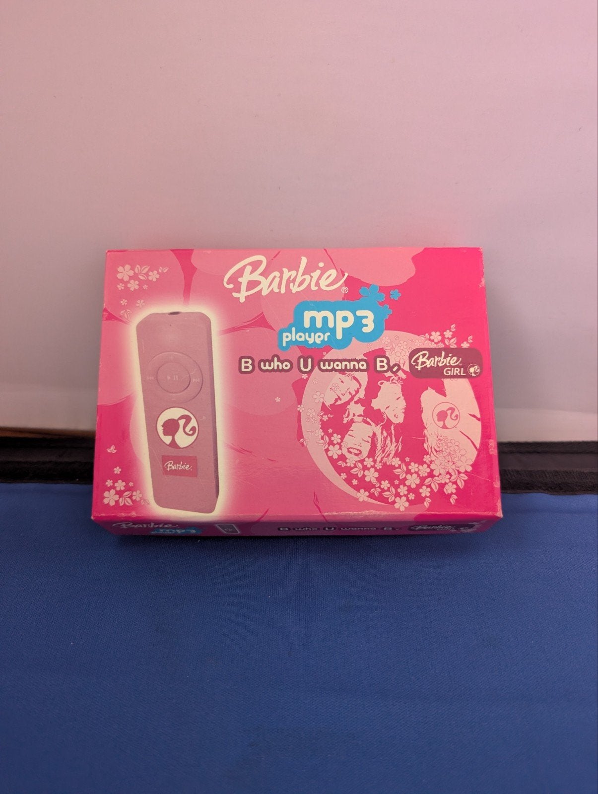 Barbie MP3-speler Roze - Nieuw in doos, Audio, Tv en Foto, Mp4-spelers, Ophalen of Verzenden, Nieuw, Overige merken, Minder dan 2 GB