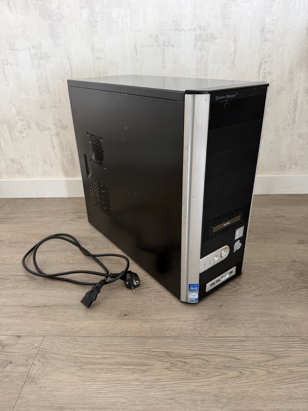 Cooler Master PC met Core 2 Quad, NVIDIA 8800GT, Tagan 600W, Computers en Software, Desktop Pc's, Ophalen, Gebruikt, Gaming, Met videokaart