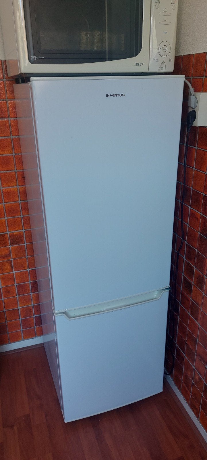 Koelkast met vriesvak, Ophalen, 120 tot 140 cm, 100 tot 150 liter, Zo goed als nieuw