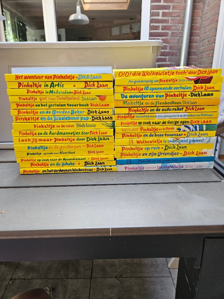 Pinkeltje, Dick Laan, Ophalen of Verzenden, Zo goed als nieuw, Sprookjes