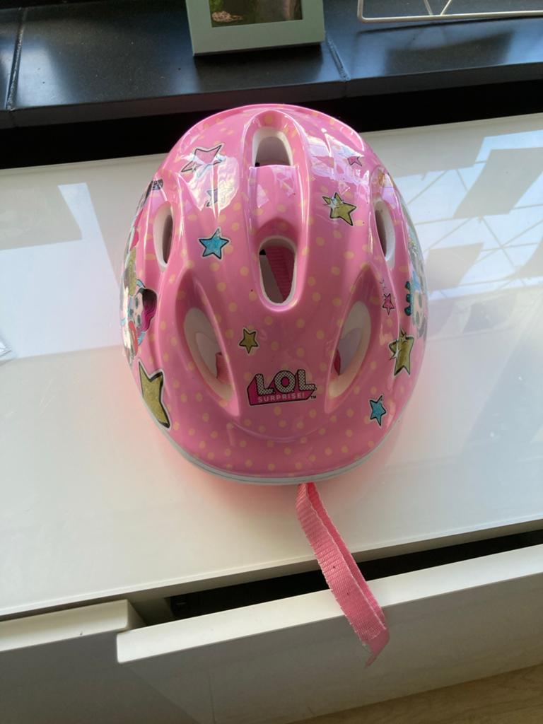 Roze LOL Surprise kinderfietshelm - Maat 51-55cm, Fietsen en Brommers, Ophalen of Verzenden, Zo goed als nieuw, Overige maten