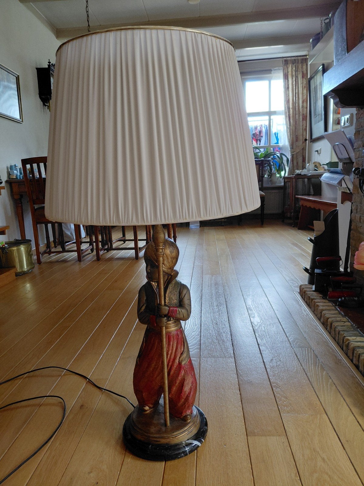 vintage tafellamp, Ophalen