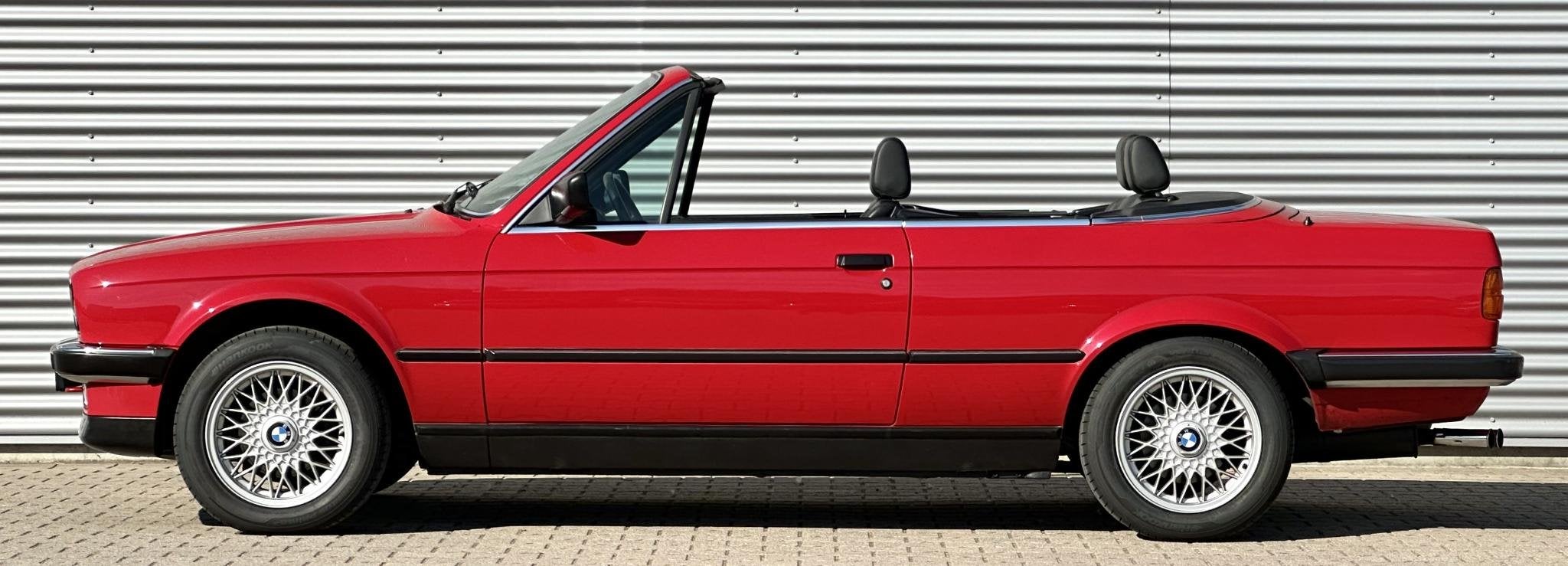 BMW 3-serie Cabrio 320i Cabriolet TOPSTAAT /Eerste lak/ hist, Auto's, BMW, Automaat, 4 stoelen, Elektrische ramen, 3-Serie