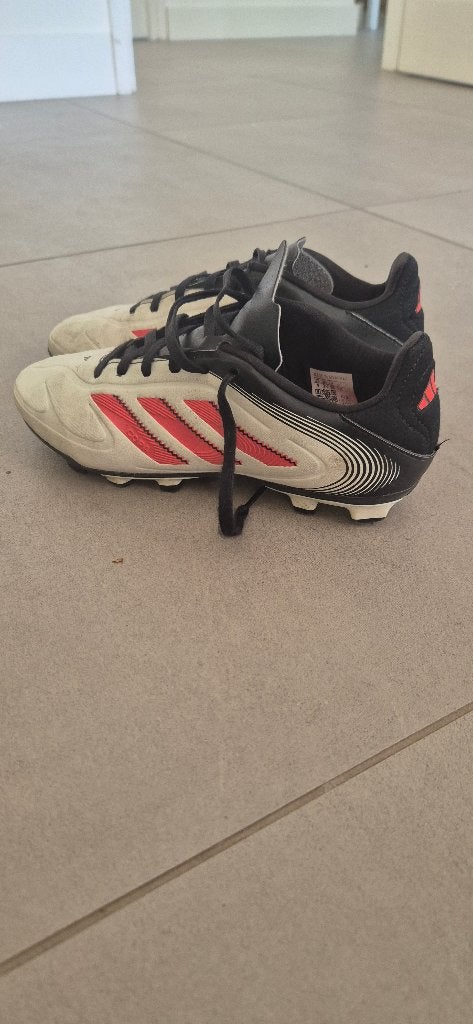 Adidas COPA voetbalschoenen maat 36 IZGS, Ophalen, Maat XS of kleiner, Schoenen, Zo goed als nieuw