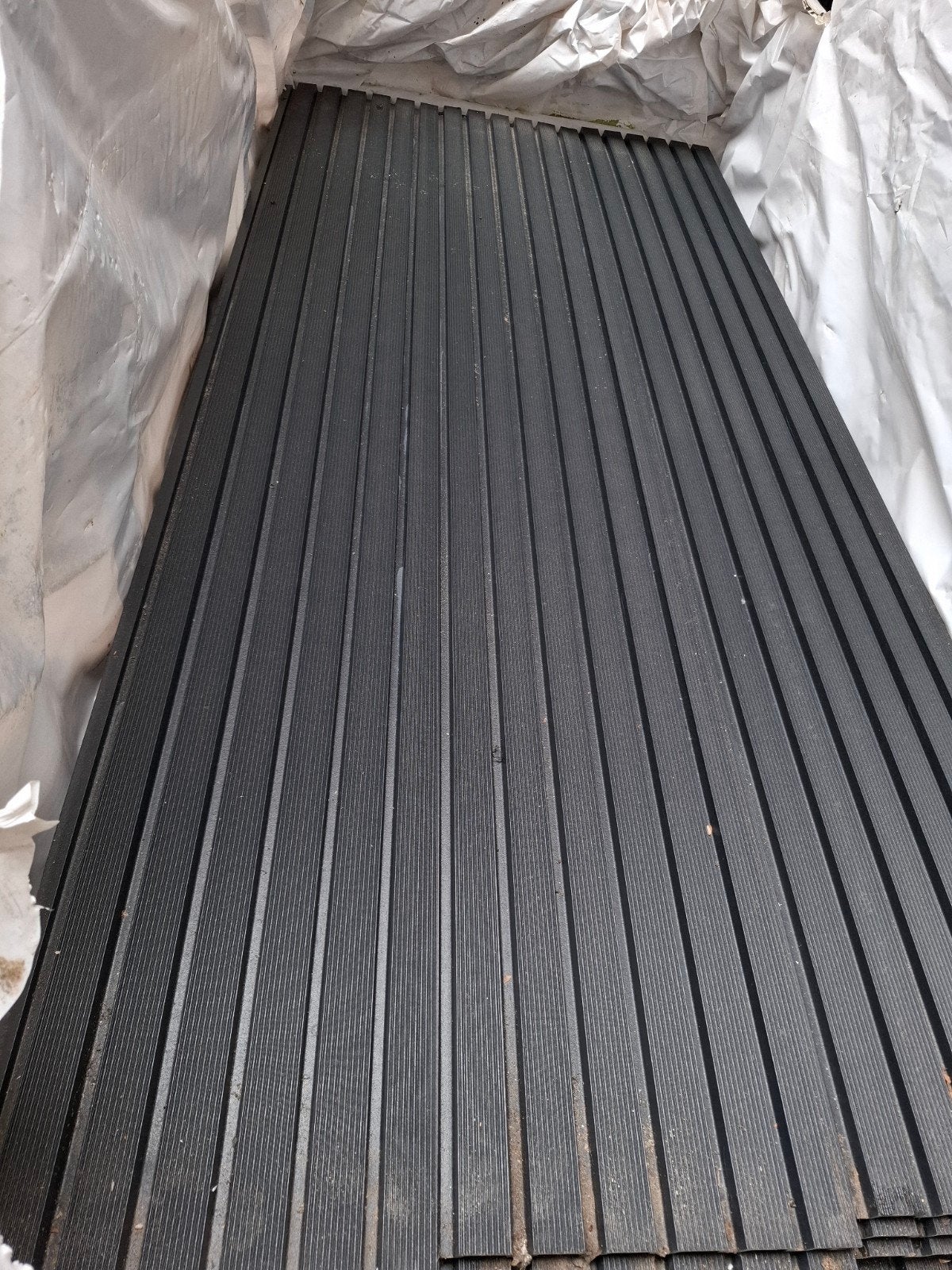 Composiet vlonder terras delen wandbekleding zwart kunststof, Tuin en Terras, Terrasdelen en Vlonders, Ophalen of Verzenden, Composiet