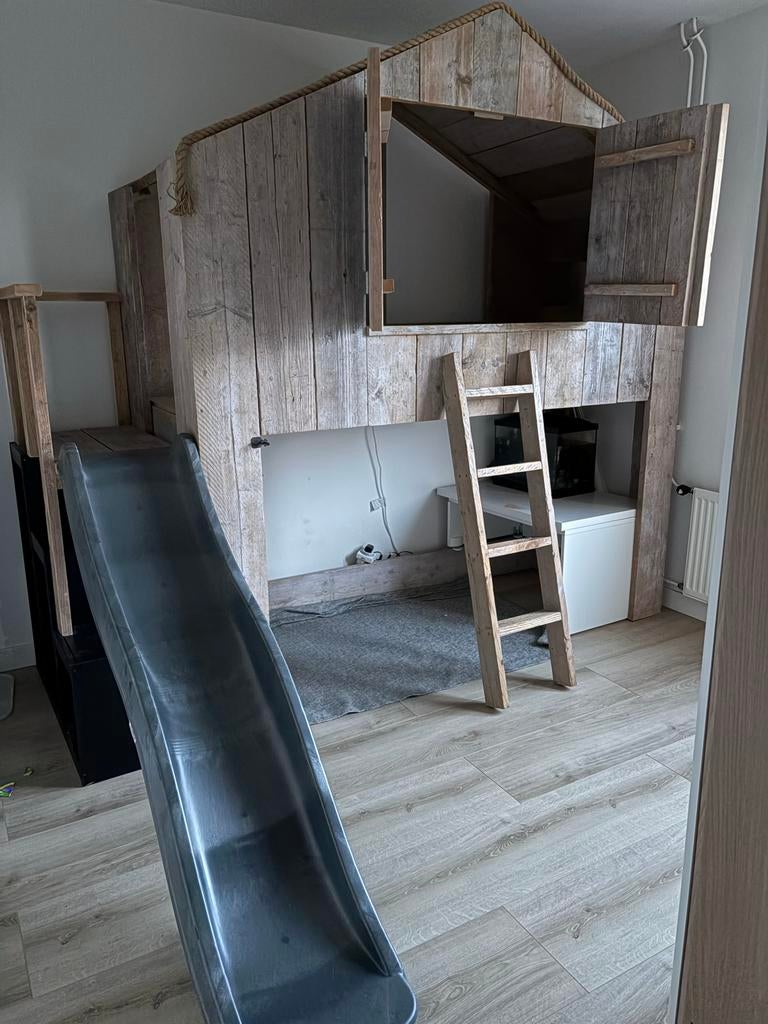 Super stoer kinderbed met glijbaan, kast en balkon, Ophalen, Hoogslaper of Stapelbed, 180 cm of meer, 100 cm of meer