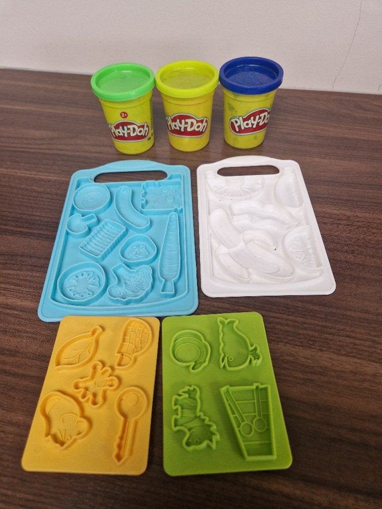 PLAY DOH vormen voor boetseerklei, Kinderen en Baby's, Speelgoed | Educatief en Creatief, Ophalen of Verzenden, Zo goed als nieuw