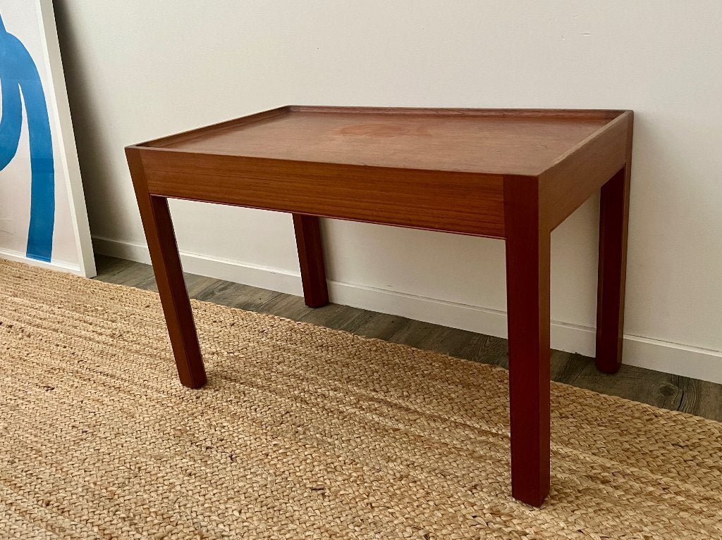 Erik Christian Sørensen Deense salon- of bijzettafel, Ophalen, Gebruikt, Teakhout, Minder dan 50 cm