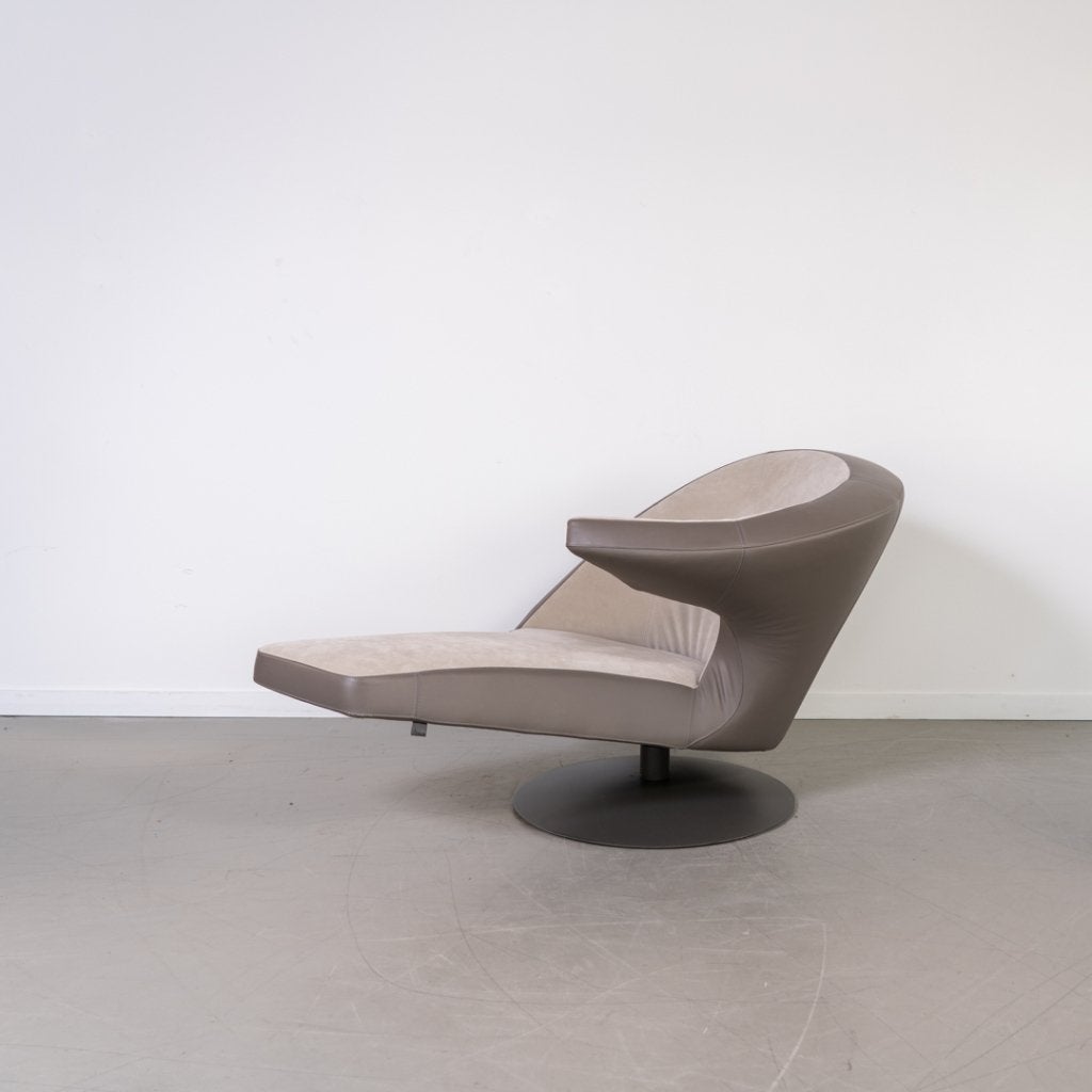 2x Leolux Parabolica Fauteuil Beige Suède/Grijs Leer - Zwart, Niet ingevuld, Leer, Niet ingevuld, Ophalen of Verzenden