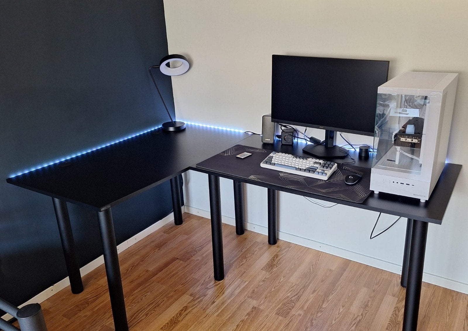 Gaming Bureau Saint - L Vorm met LED Verlichting, Ophalen, Zwart, Gebruikt, Modern