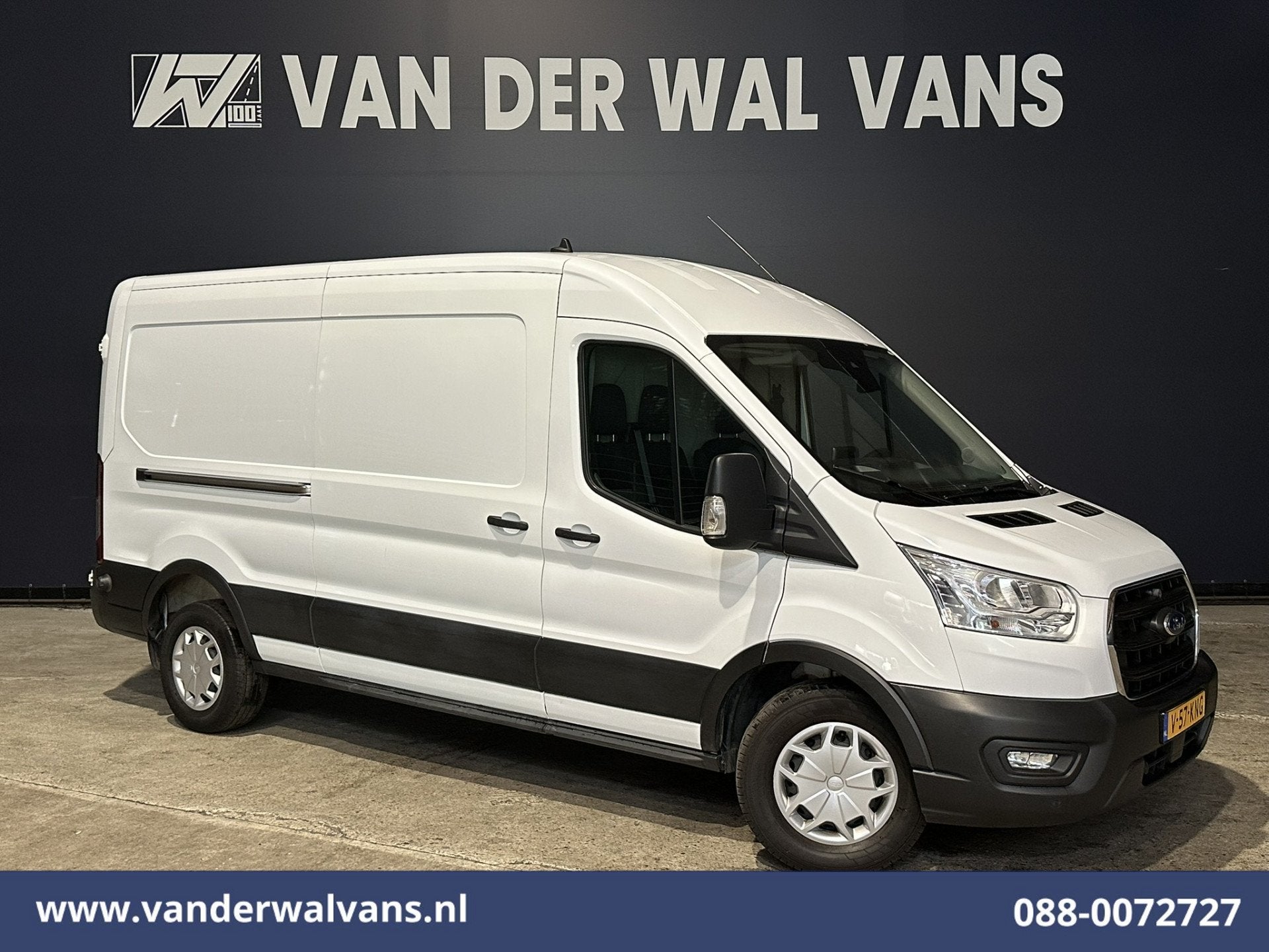 Ford Transit 2.0 TDCI 130pk L3H2 Euro6 Airco | Camera | Navi, Voorwielaandrijving, Dealer onderhouden, Stof, 4 cilinders