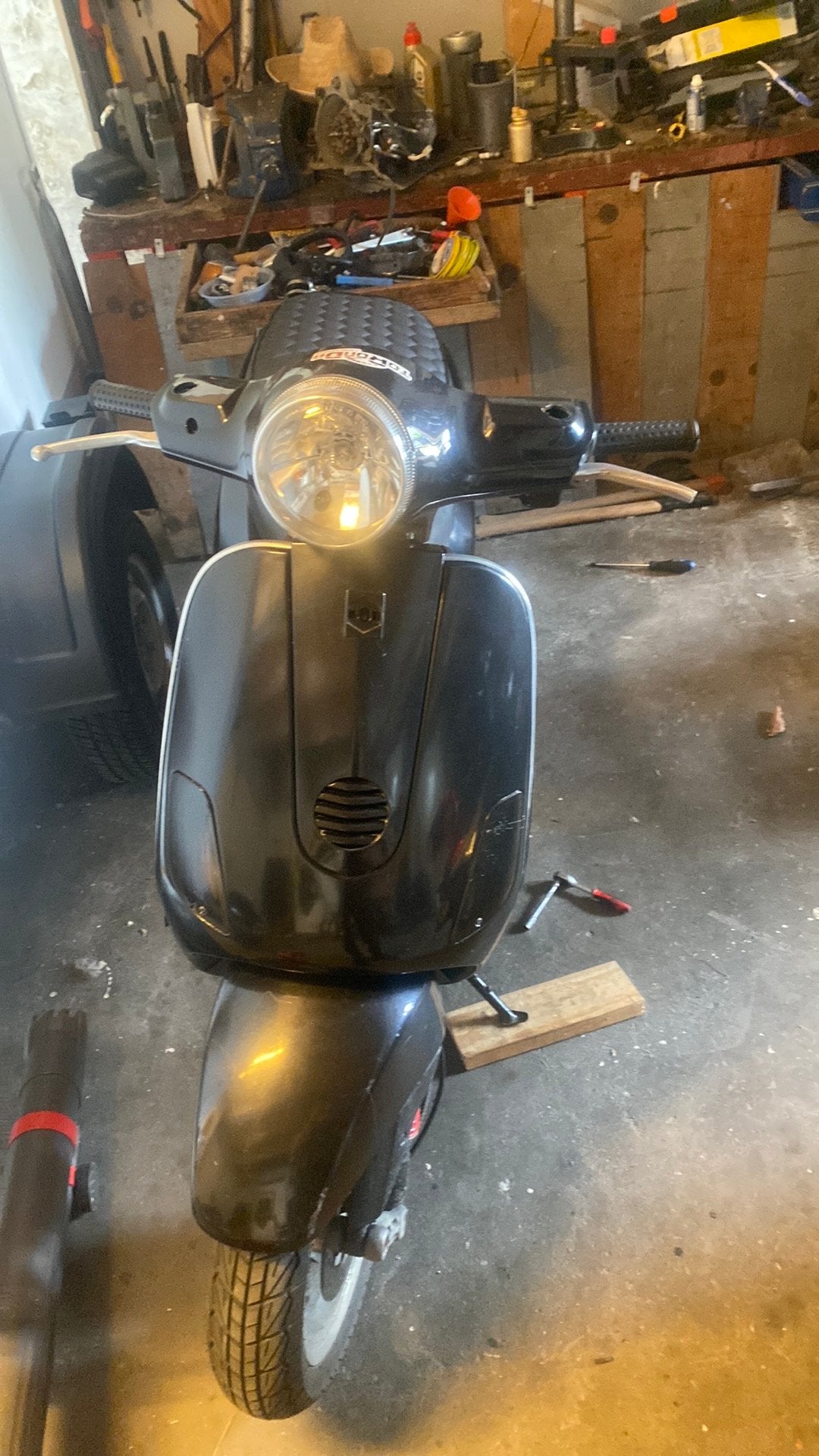 Vespa lx 70cc tekoop/teruil, Fietsen en Brommers, Snorfietsen en Snorscooters, Zo goed als nieuw, Vespa, Tweetakt, Ophalen of Verzenden
