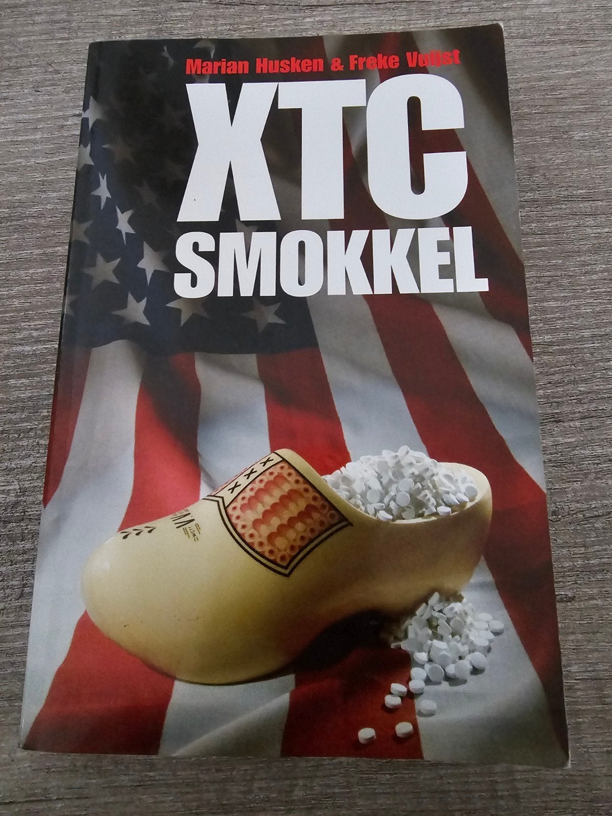 XTC Smokkel - Marian Husken & Frake Veldt, Ophalen of Verzenden, Gelezen, Marian Husken & Frake Veldt