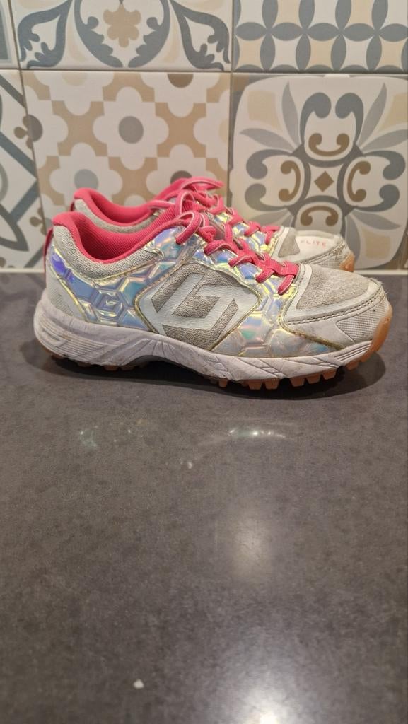 Brabo hockeyschoenen maat 33, Ophalen of Verzenden, Gebruikt