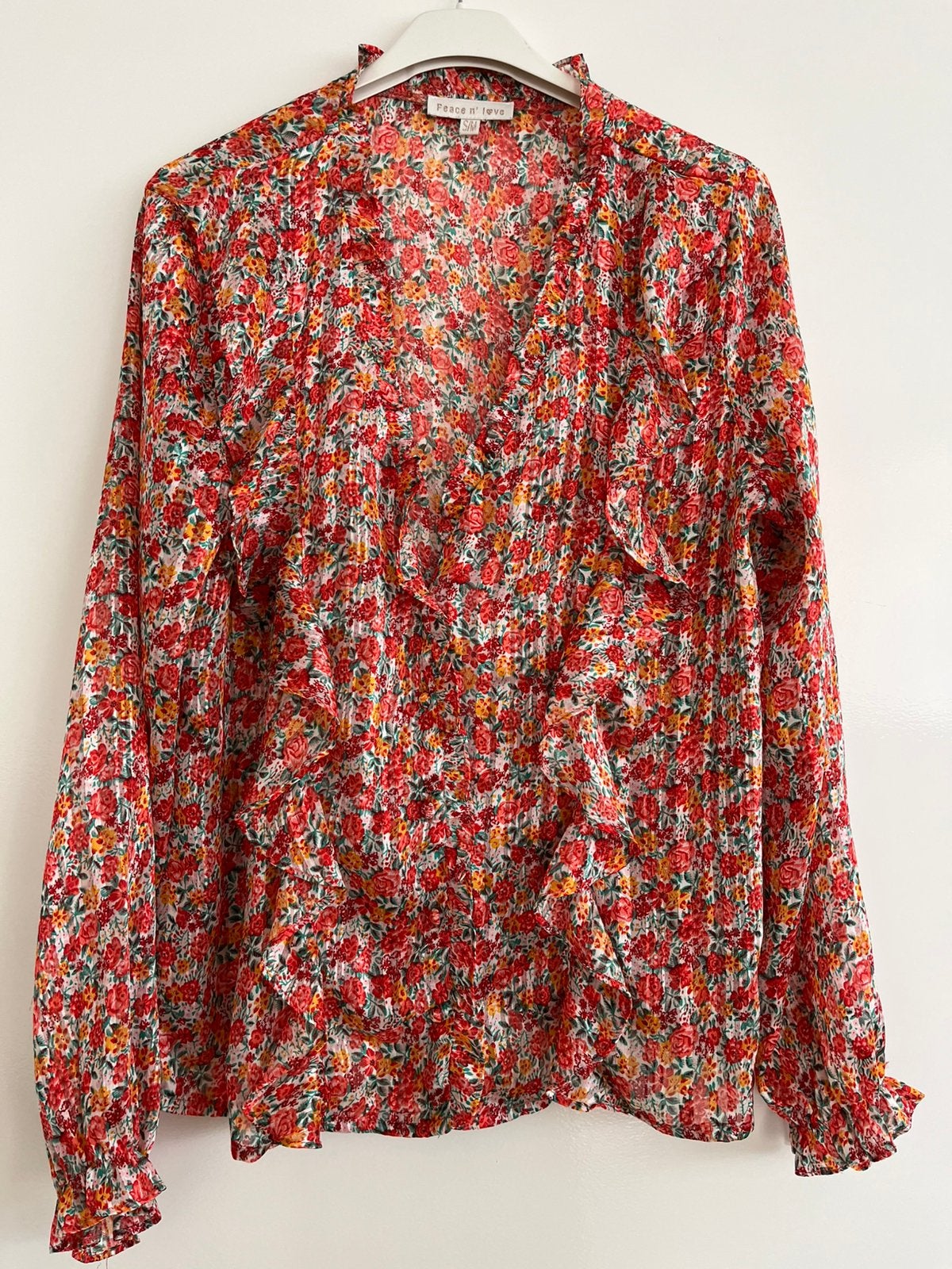 Vrolijke bloemenblouse van Peace n' Love - Maat S/M, Kleding | Dames, Ophalen of Verzenden, Zo goed als nieuw, Meerkleurig