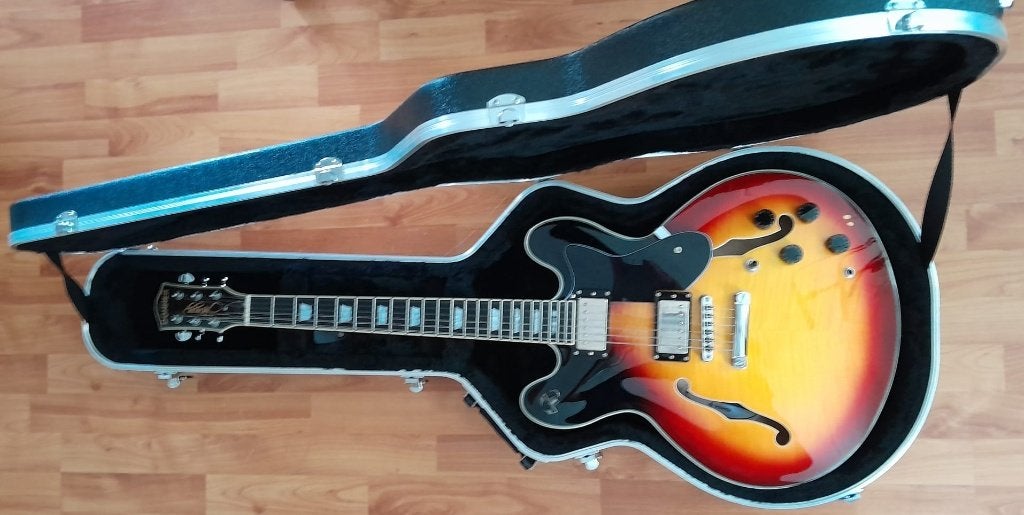 semi-akoestsche gitaar - 335 mod, Ophalen, Gebruikt, Overige typen, Met koffer
